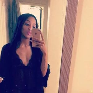 Meet your Posher, Genesis